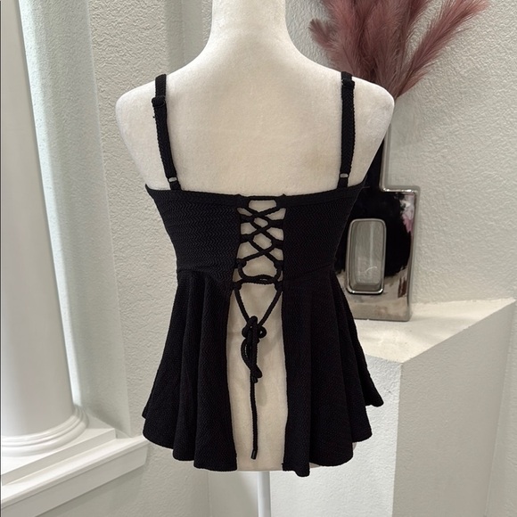 Coco Reef Black Women's Cut Out Tankini Top Bra Sized 36/38 D with lace up back - Picture 7 of 9